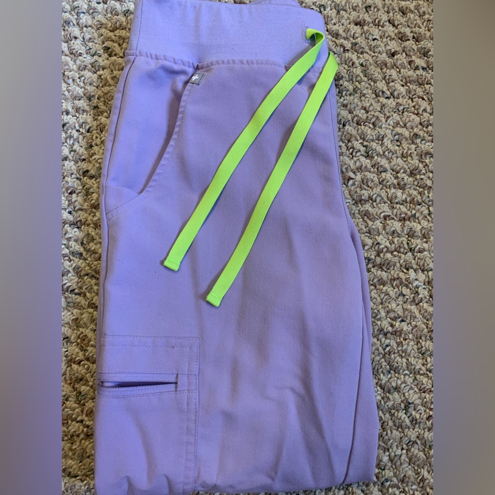 COPY - Figs scrub set lavender dew